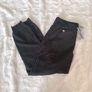 Figs Zamora Black Joggers Size XS Petite Scrub Pants